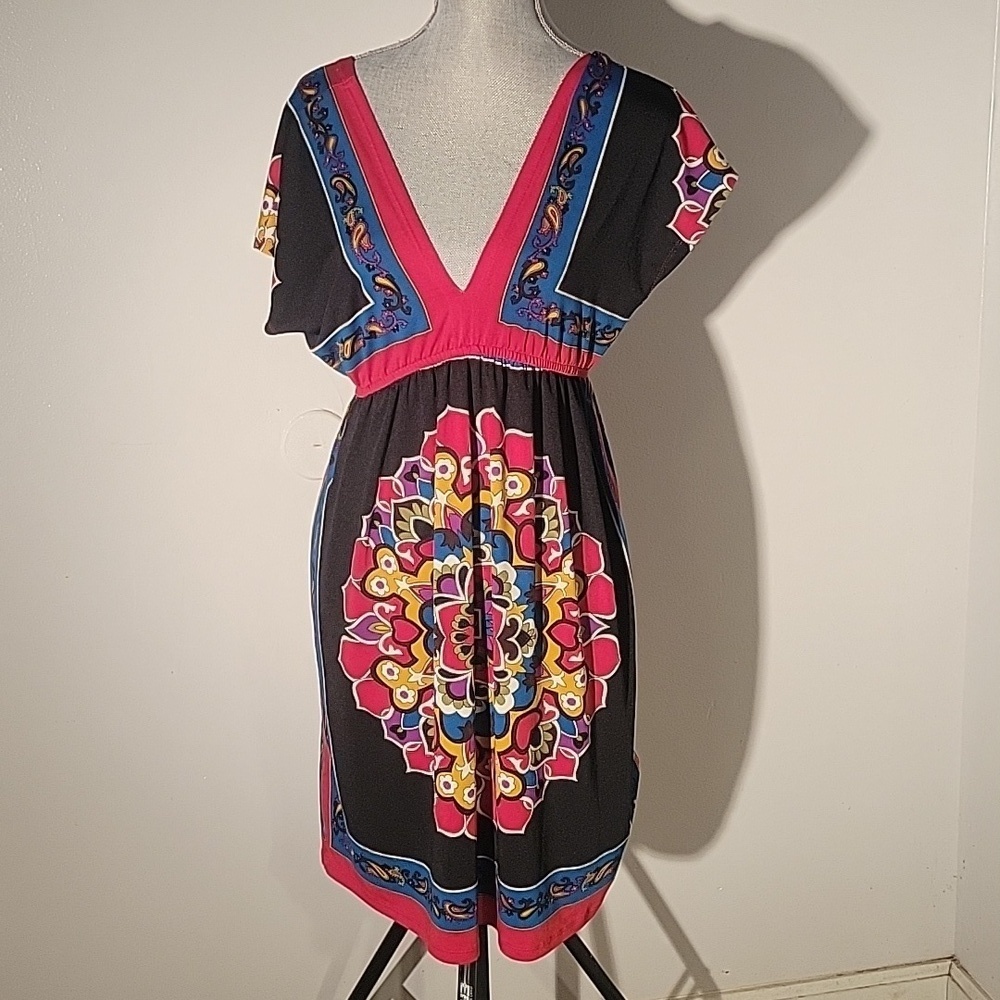 Bailey Blue Woman's Sleeveless Colorful Pattern V-Neck Midi Dress, Size: M